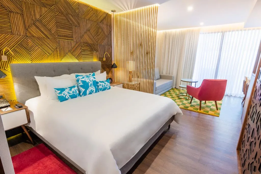 JUNIOR SUITE KING SIZE BED Room, The Fives Downtown Hotel, Curio by Hilton, Playa Del Carmen