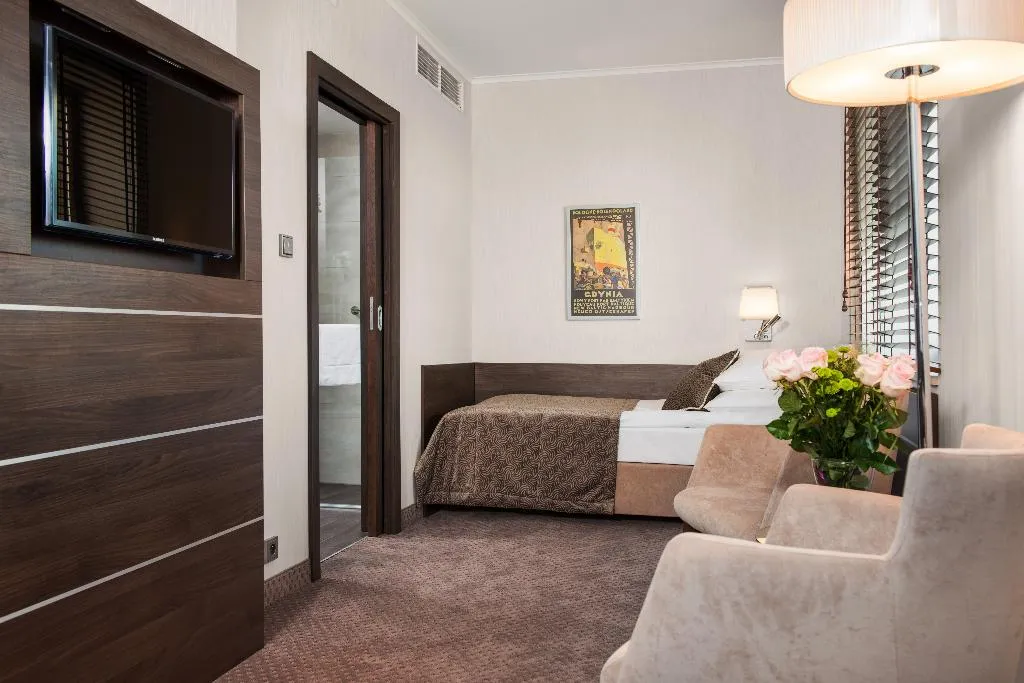 SINGLE STANDARD Room, Hotel Rozany Gaj - Destigo Hotels, Gdansk