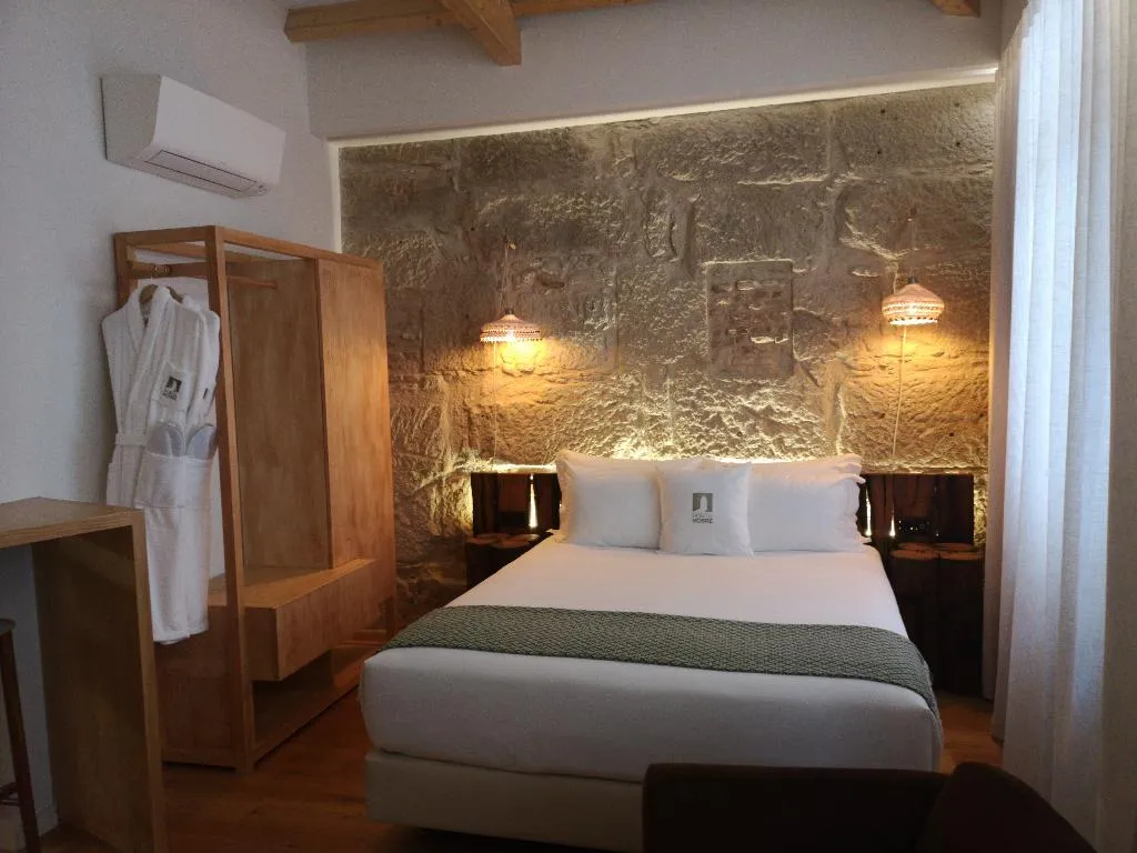 STUDIO PENTHOUSE Room, Porta Nobre Boutique Hotel by Aspasios, Porto