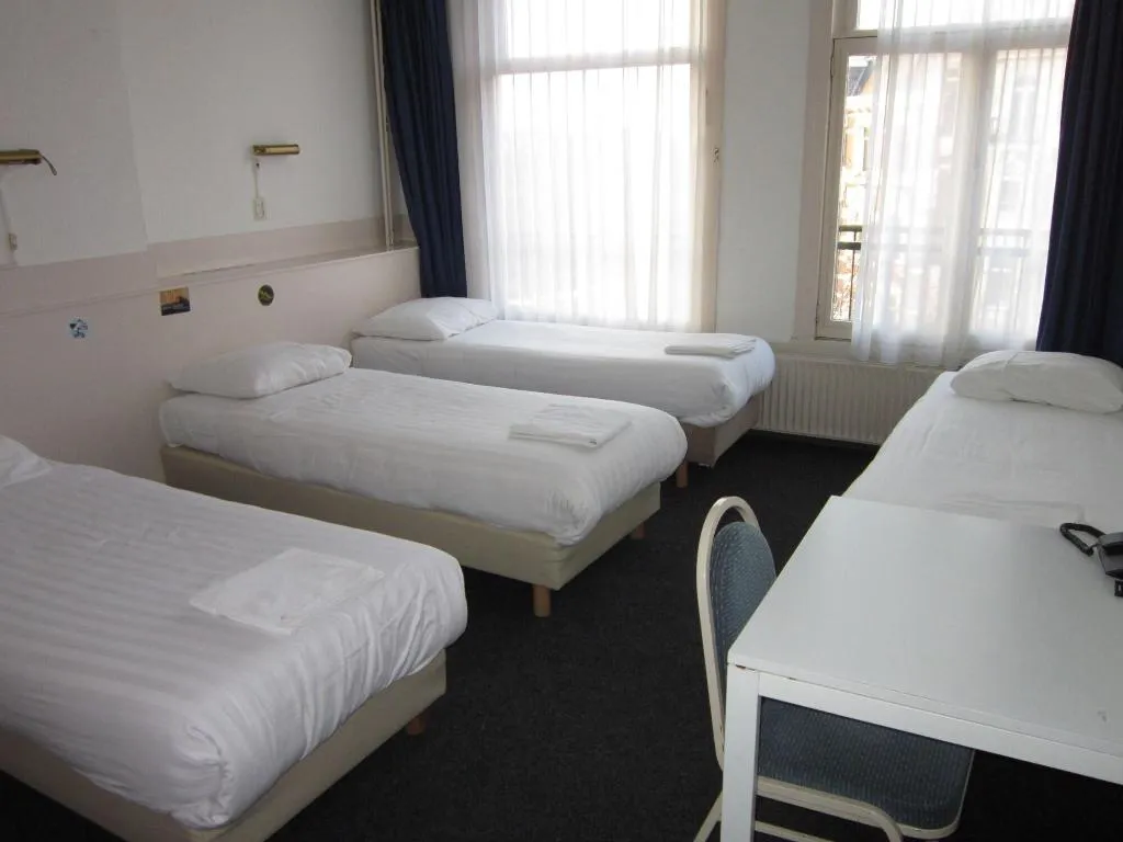 Room, Hotel Titus, Amsterdam
