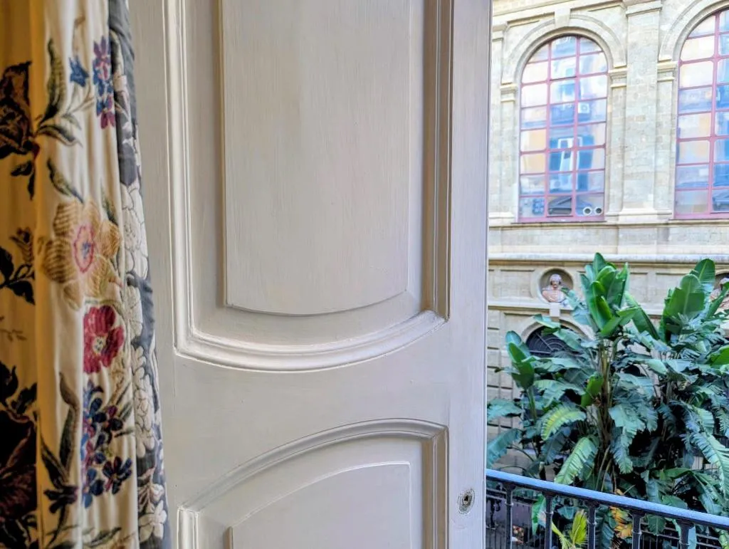 General view, La Locanda Dell Arte, Naples