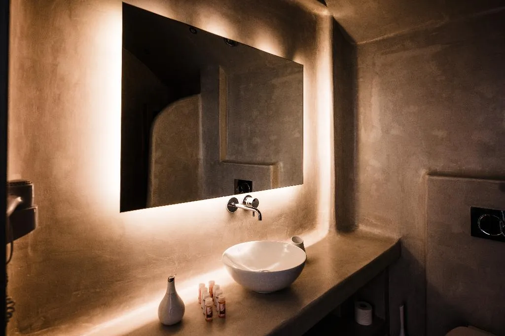 SUITE WITH PRIVATE POOL Room, Amphitrite Suites Santorini, Santorini