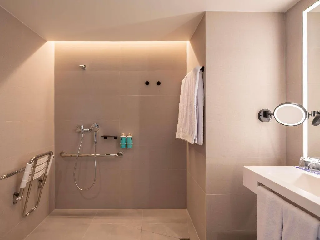 Double or Twin Accessible SUPERIOR Room, Novotel Valencia Lavant, Valencia