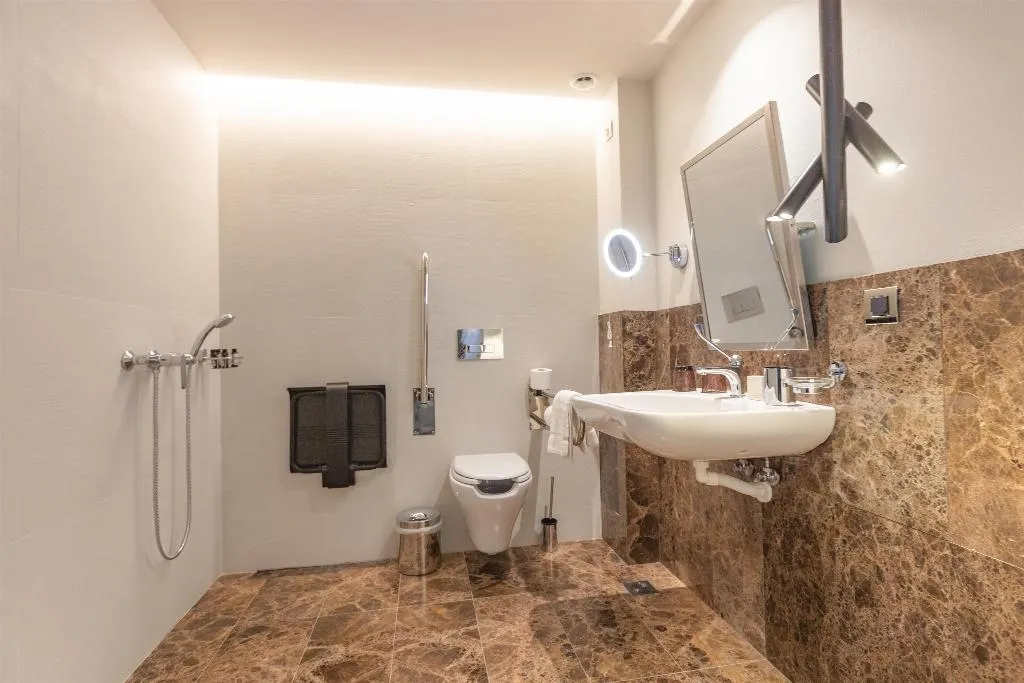 TWIN Accessible Room, Adia Aluma Athens, Curio Collection, Athens