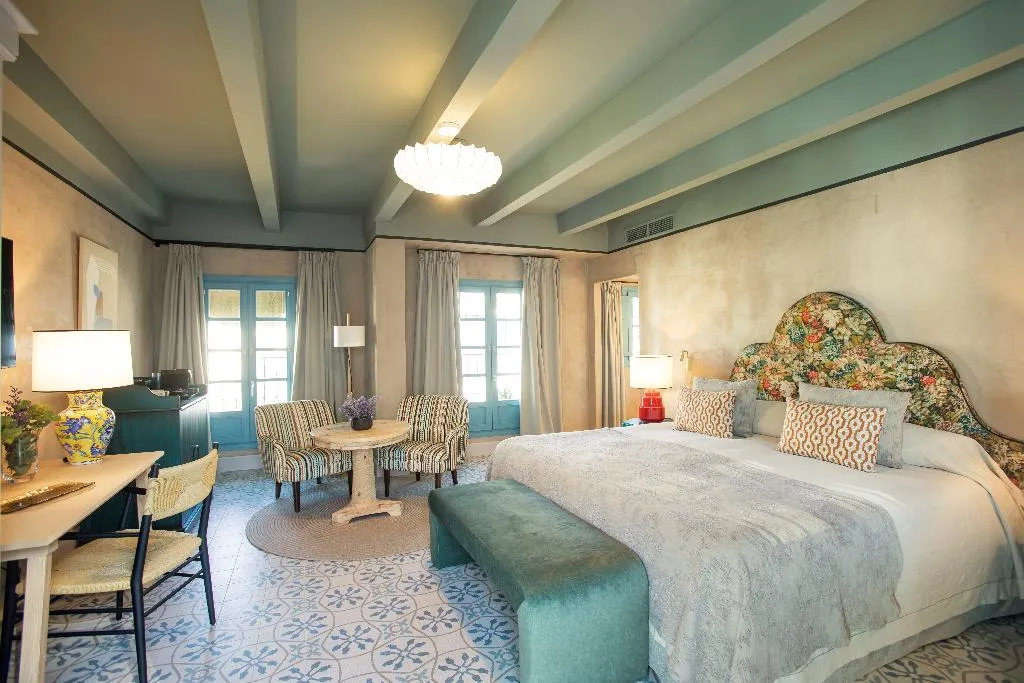 Double or Twin DELUXE Room, Hospes Las Casas del Rey de Baeza,, Seville