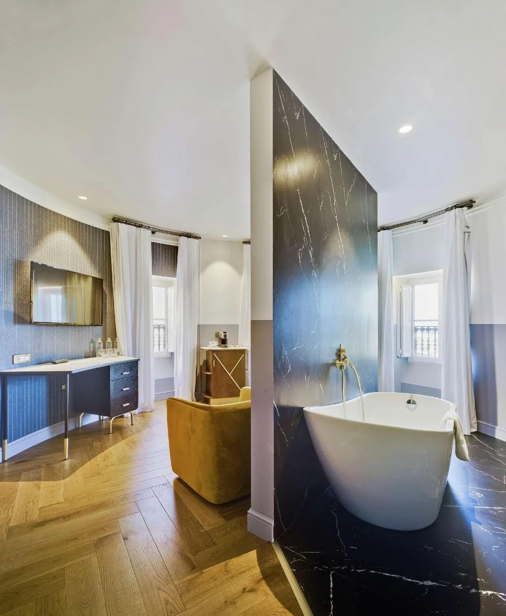 SUITE SEA VIEW Room, Casa Alberola Alicante, Curio Collection By Hilton, Costa Blanca
