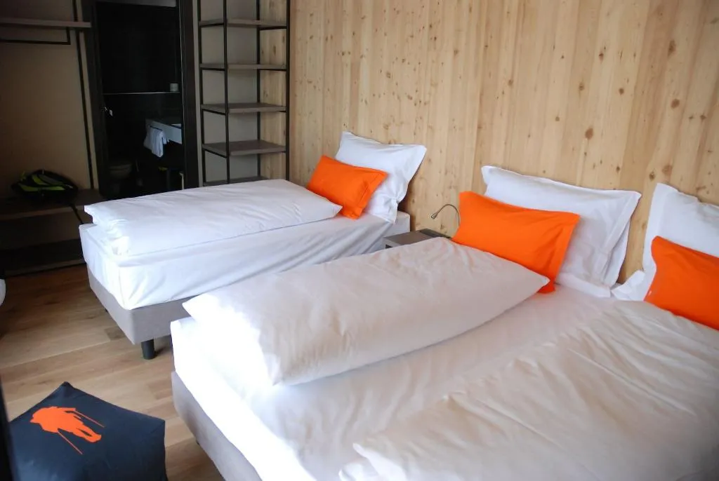Room, Montivas Lodge, Milan