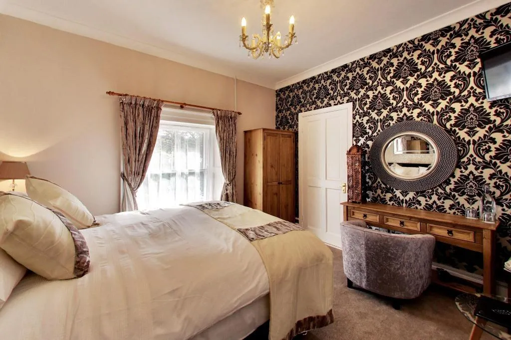 Room, Robin Hill House, Cork
