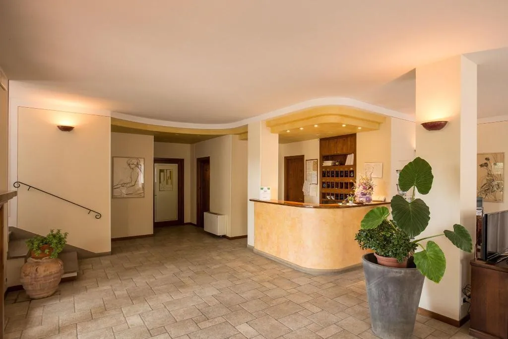 Lobby, Le Colline, Florence