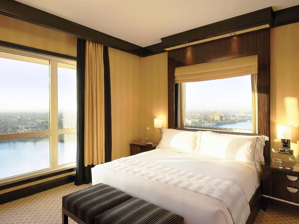 Room, Fairmont Nile City, Cairo
