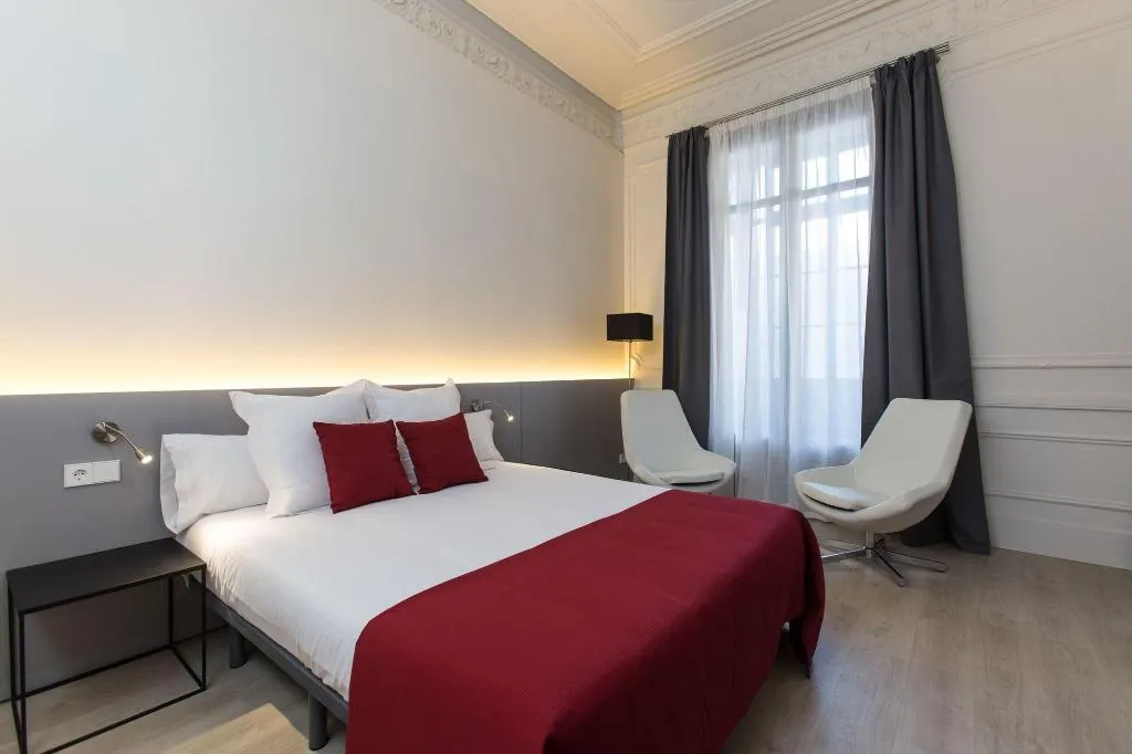 Room, Izaila Plaza Catalunya, Barcelona