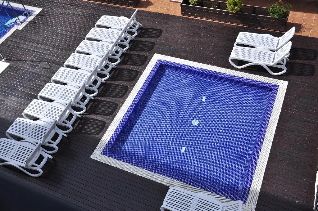 Pool, Puertomar, Valencia