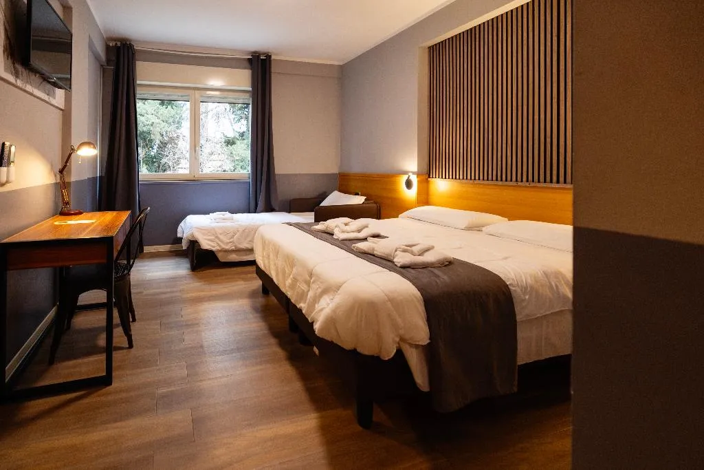 QUADRUPLE STANDARD Room, Scheppers Hotel, Rome