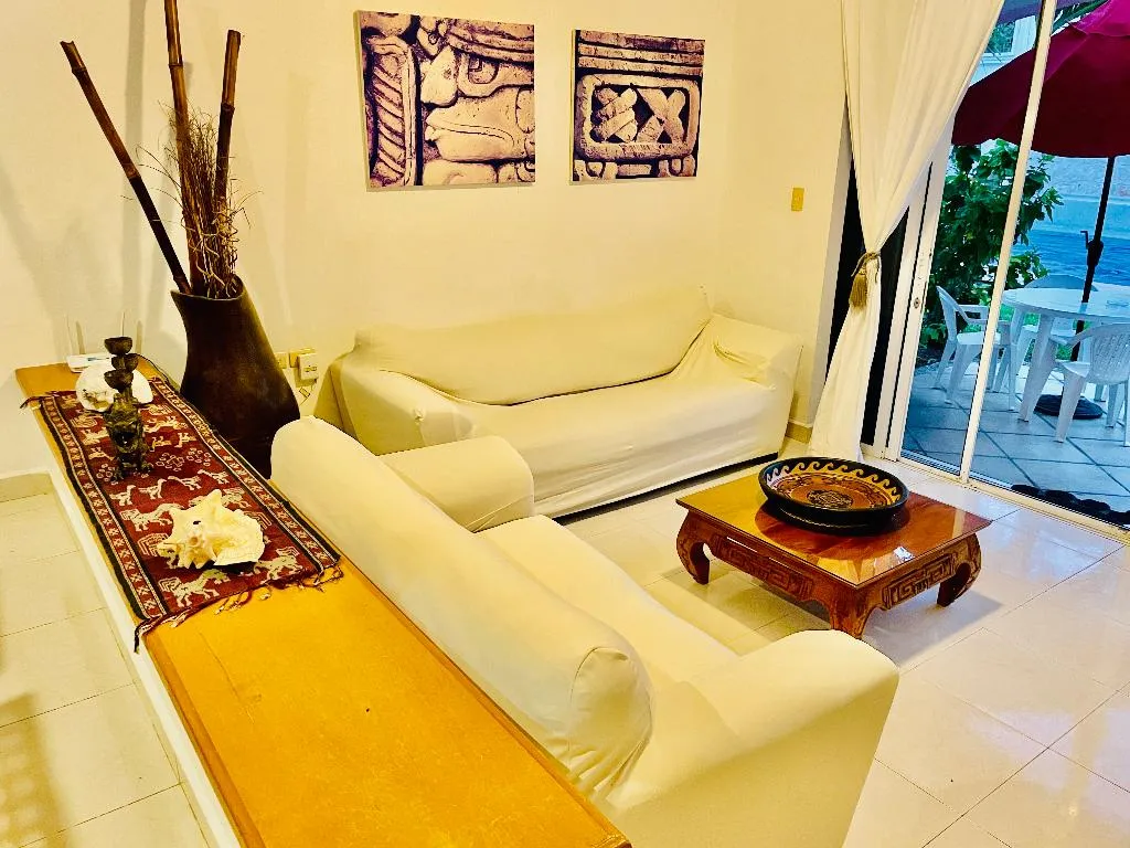 SUITE DELUXE WITH JACUZZI Room, Dolce Vita Caribe B&B, Playa Del Carmen