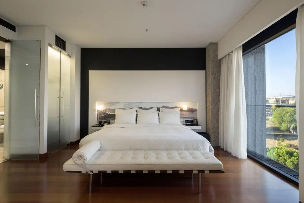 Room, Hilton Madrid Airport, Madrid
