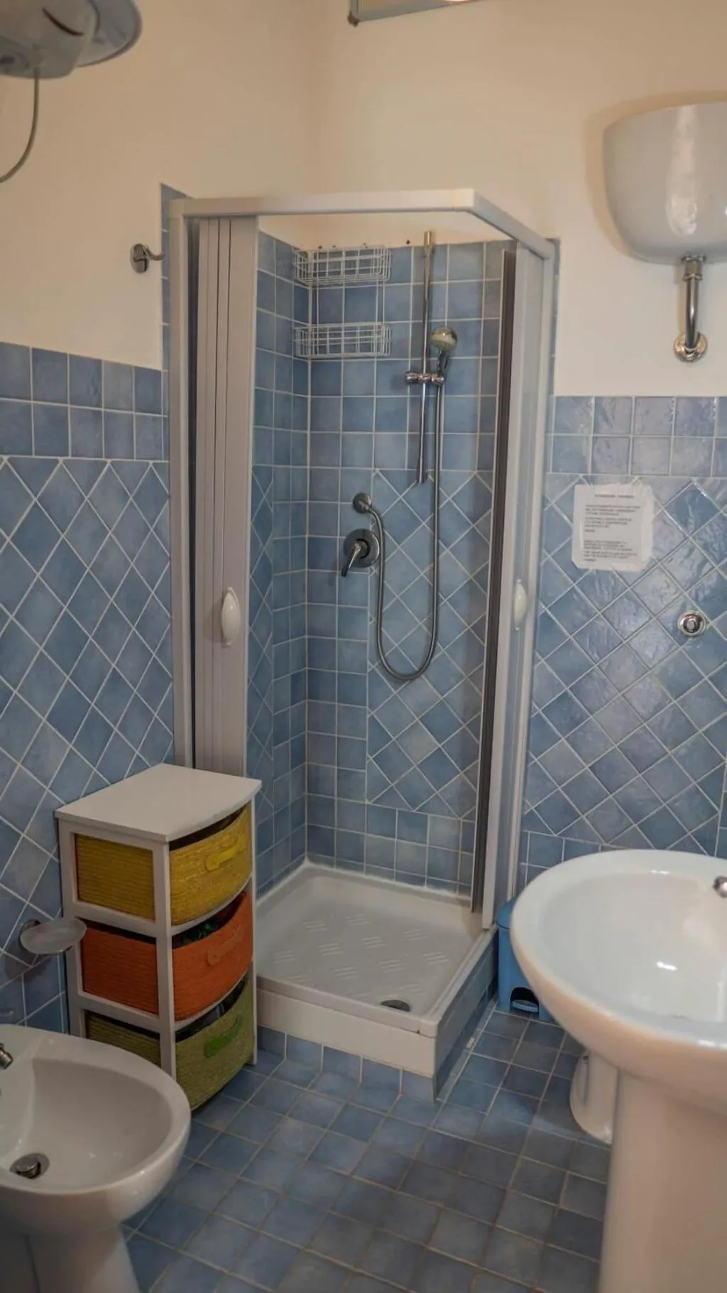 Room, Sikelia, Catania