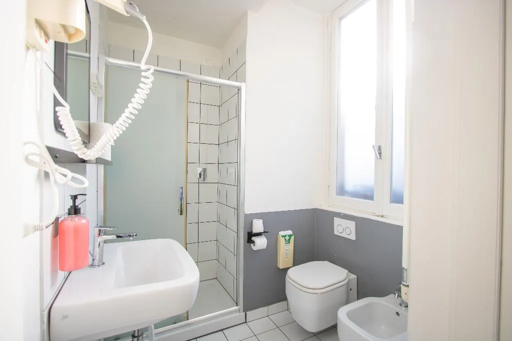 Bed in dormitory CAPACITY 6 Room, Ostello Bello Lake Como, Milan