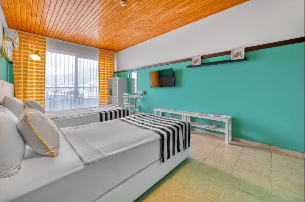 TRIPLE ONE BED Room, Anjeliq Downtown Hotel, Antalya