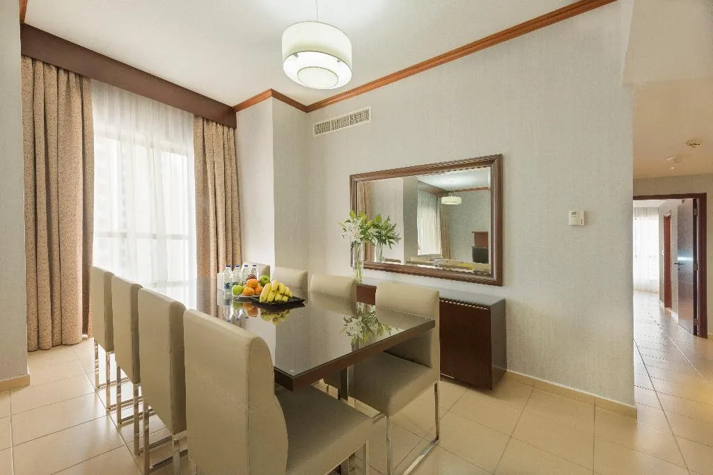 APARTMENT DELUXE THREE BEDROOM Room, SUHA JBR Hotel Apartments, Dubai