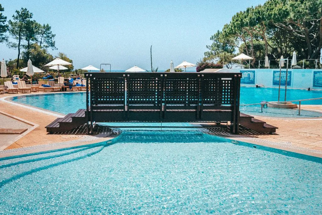 Pool, Pine Cliffs Hotel, a Luxury Collection Resort, Algarve