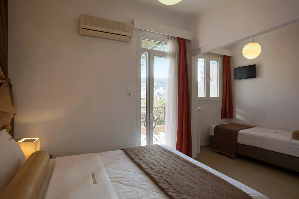 TRIPLE WITH VIEWS Room, Metropolis, Athens