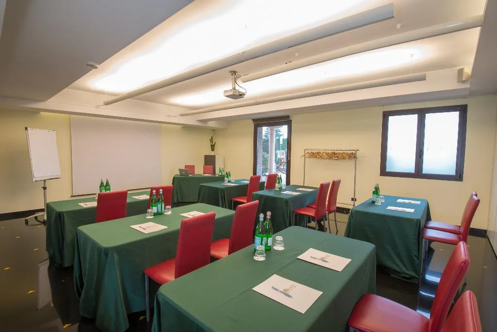 Conferences, As Hotel Cambiago, Milan