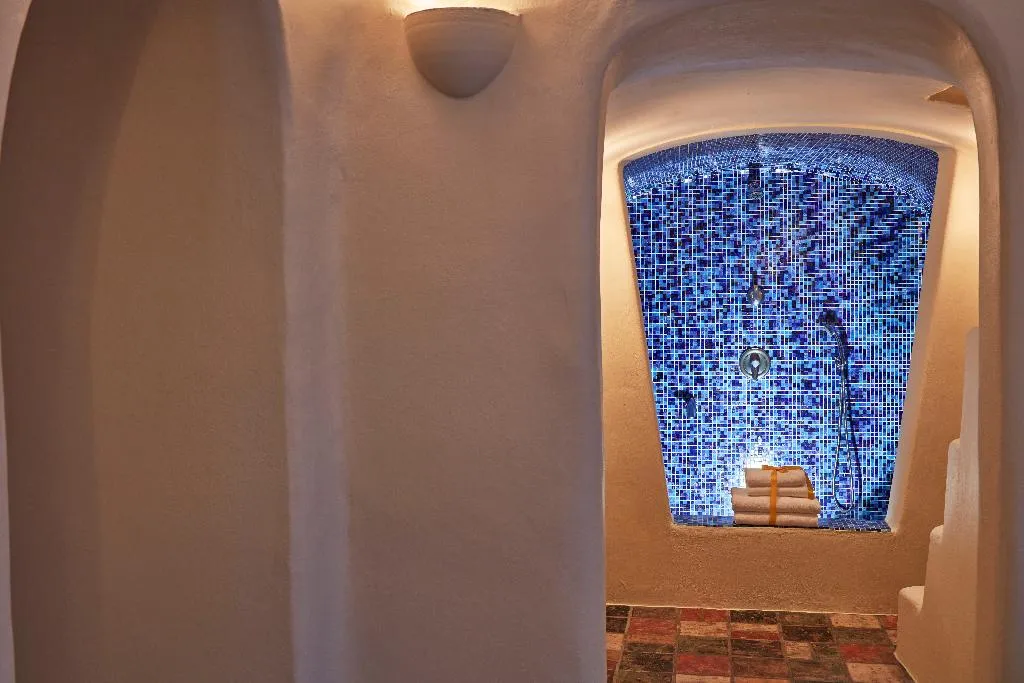 SUITE WITH JACUZZI Room, Astra Suites, Santorini