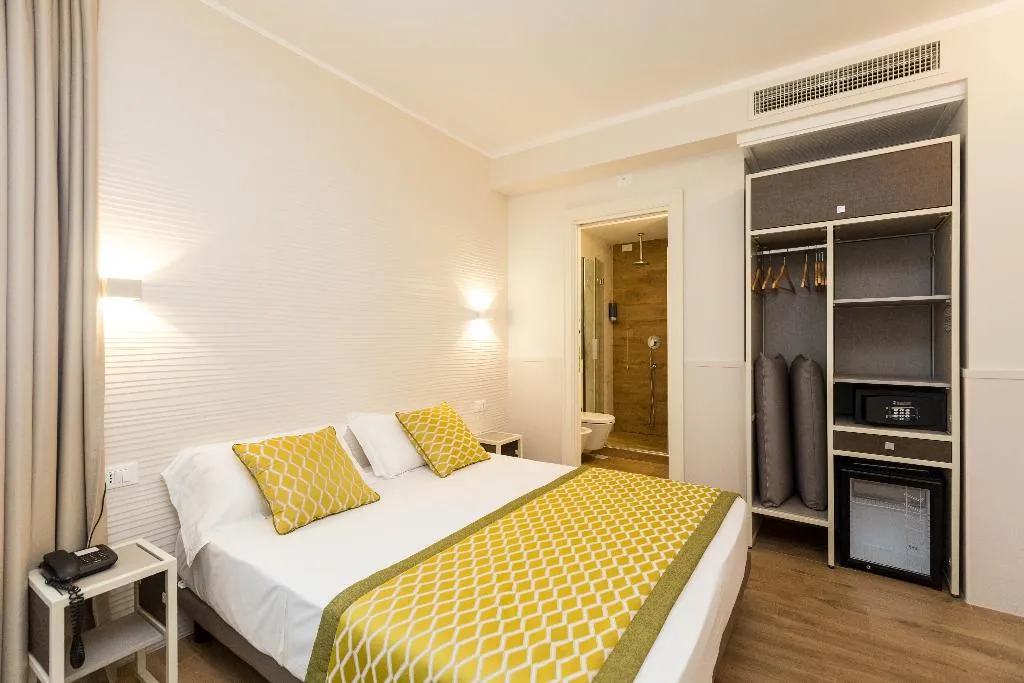 Double or Twin SUPERIOR Room, Marco Polo, Rome