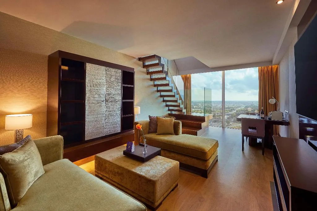 SUITE DUPLEX Room, Hyatt Regency Barcelona Tower, Barcelona