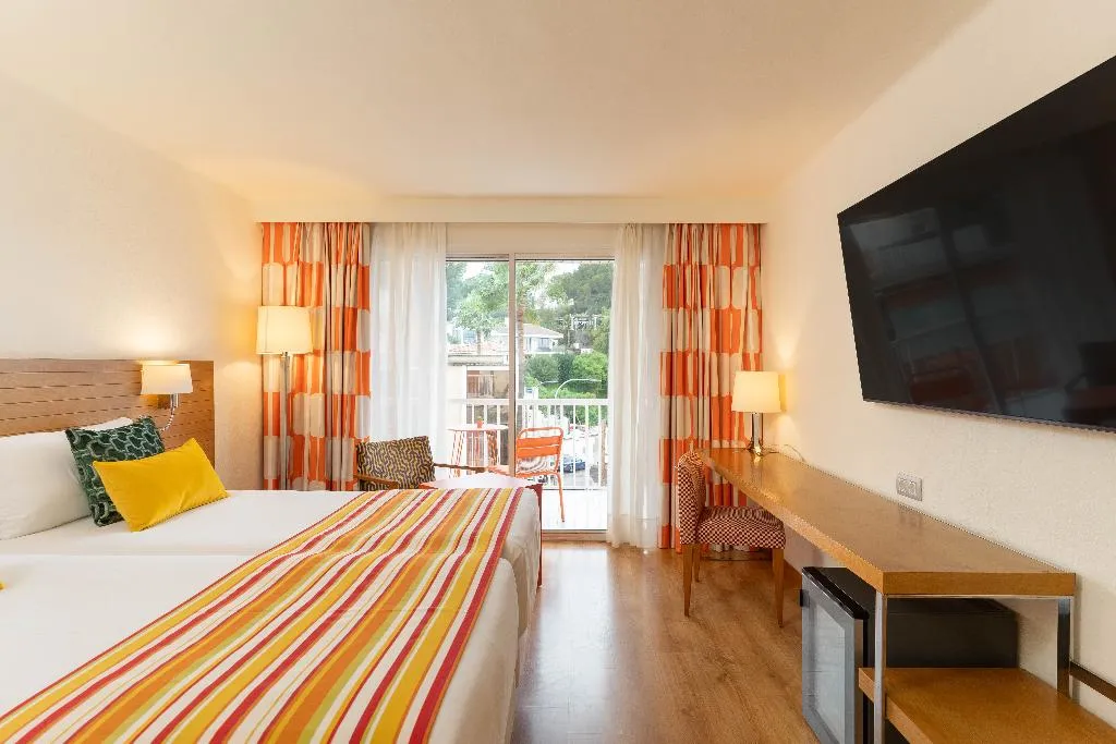 Double or Twin COMFORT Room, Hesperia Mallorca, Majorca