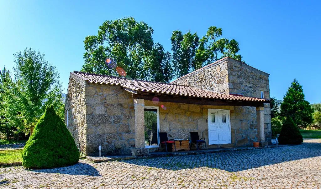 LODGE LAKE VIEW Room, Quinta Do Quinto, Porto