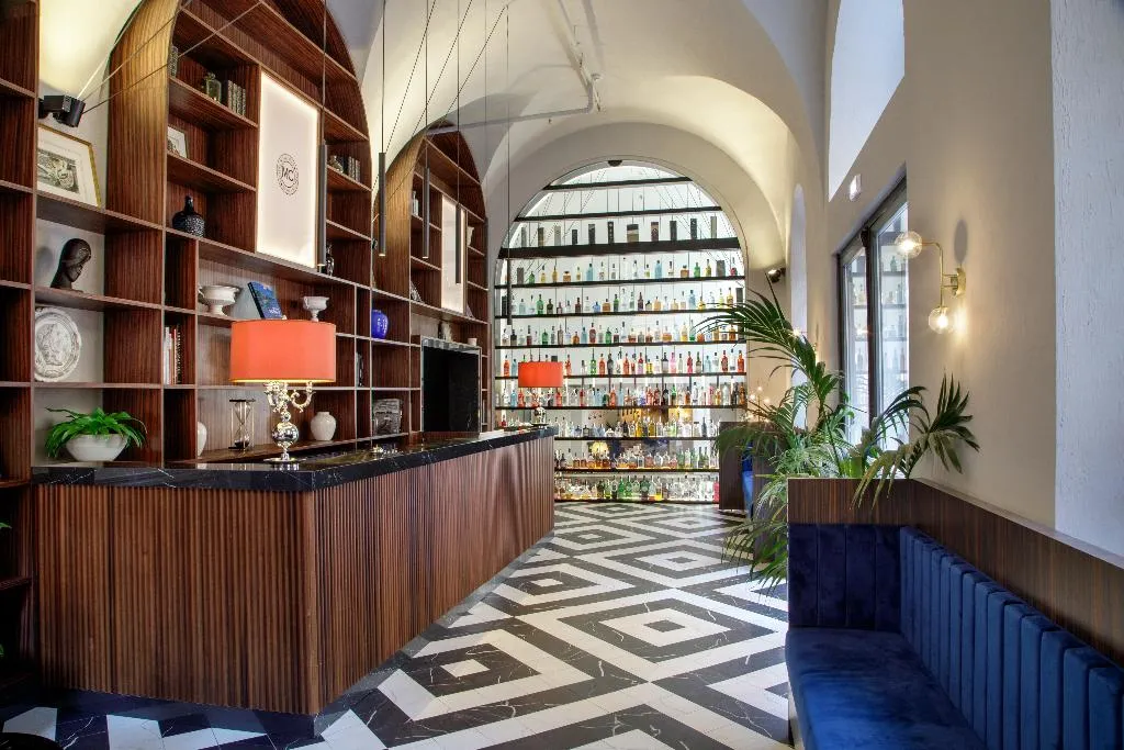 Lobby, Hotel Monte Cenci, Rome