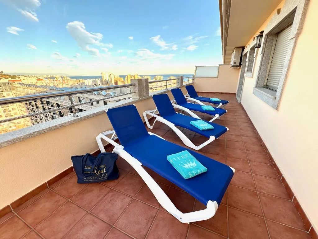 APARTMENT TWO BEDROOMS WITH TERRACE Room, Mediterraneo Real, Costa Del Sol