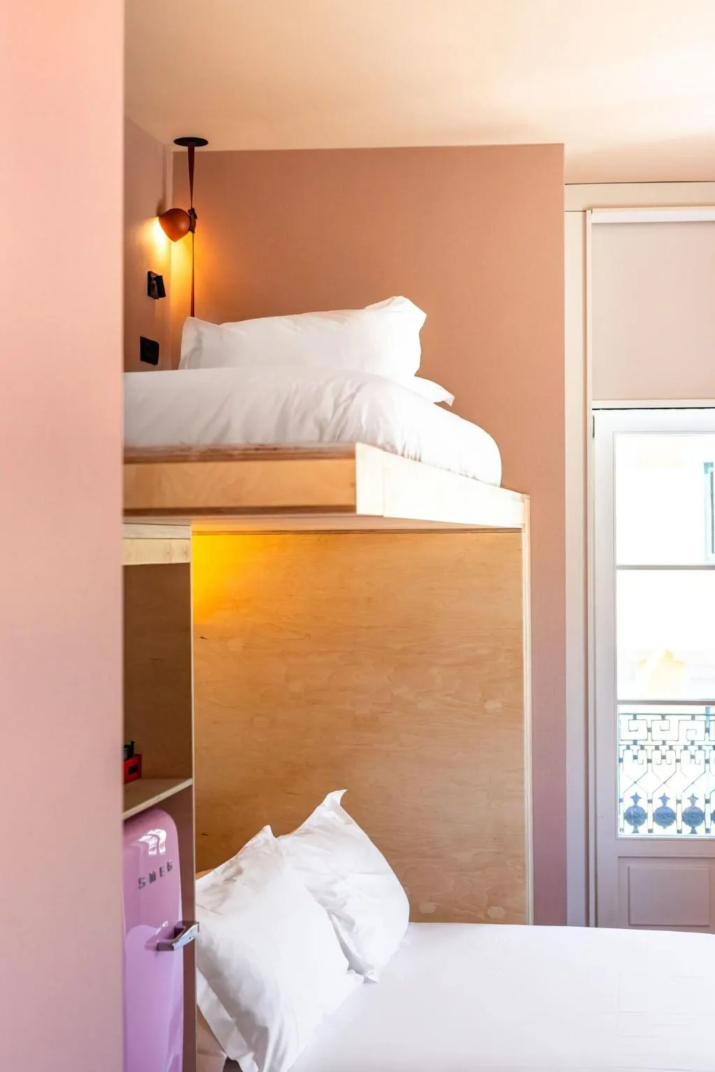 Room, Independente Bica, Lisbon