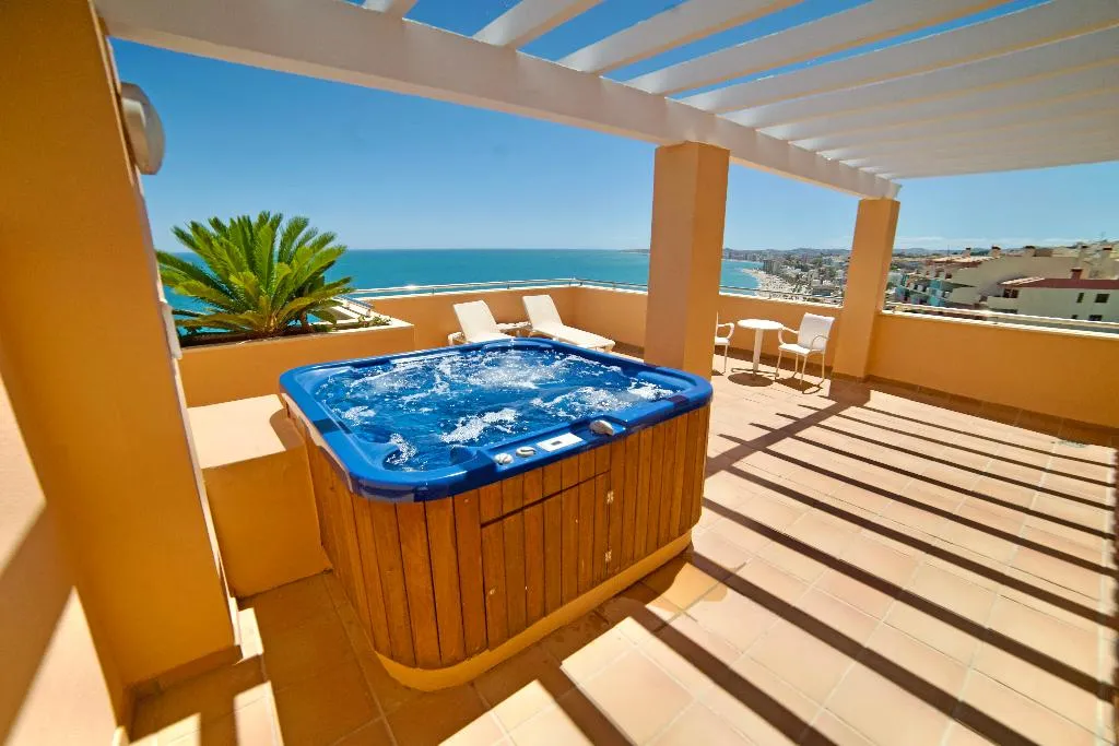 APARTMENT PENTHOUSE Room, Holiday World Casamaïa Apt Affiliated by Melia, Costa Del Sol