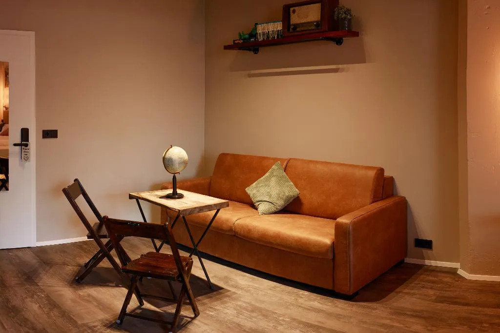 FAMILY ROOM CAPACITY 8 Room, Kex Hostel, Reykjavik