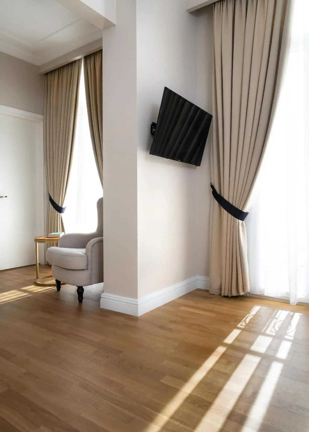 DOUBLE SUPERIOR Room, Ev 11 Athens, Athens