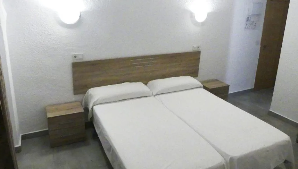 Room, Asturias, Costa Blanca