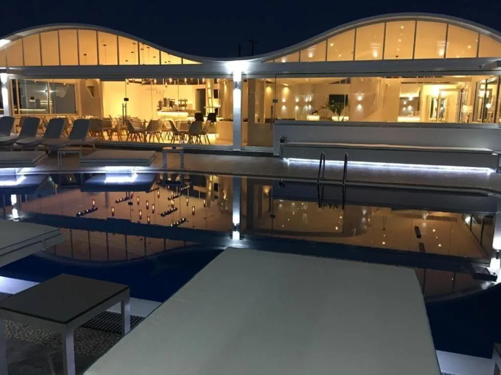 General view, Suites Blue Hotel and Spa, Santorini
