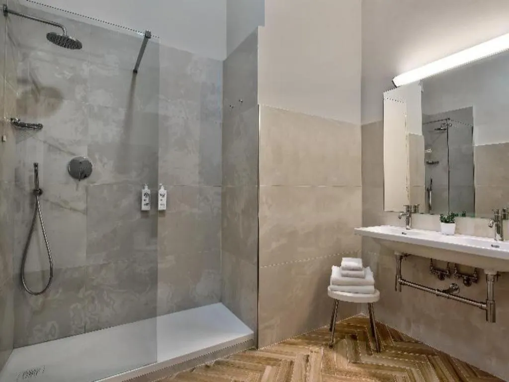 SINGLE CLASSIC Room, Majestic Palace, Naples