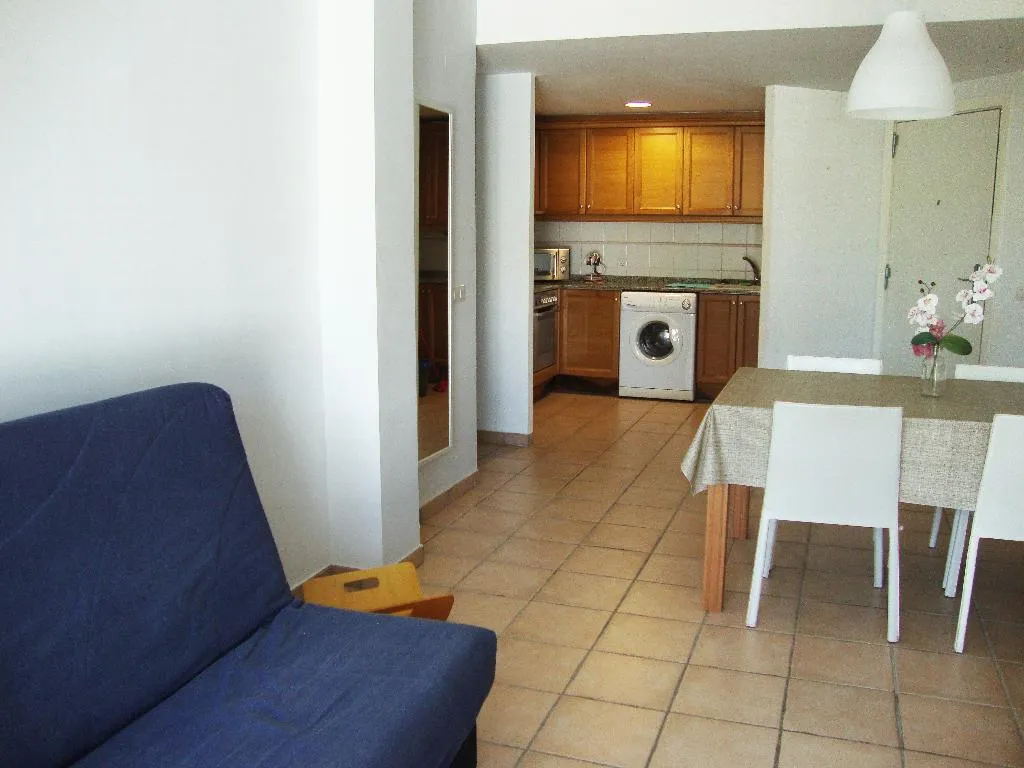 APARTMENT CAPACITY 4 ONE BEDROOM Room, Apartamentos Font Nova 3000, Valencia