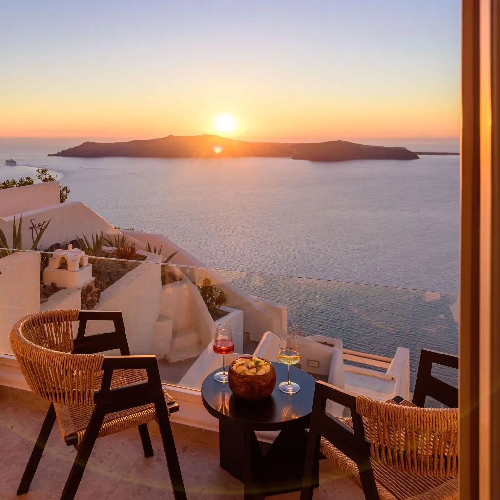 TRIPLE ONE BEDROOM ONE BATHROOM Room, Andromeda Villas, Santorini