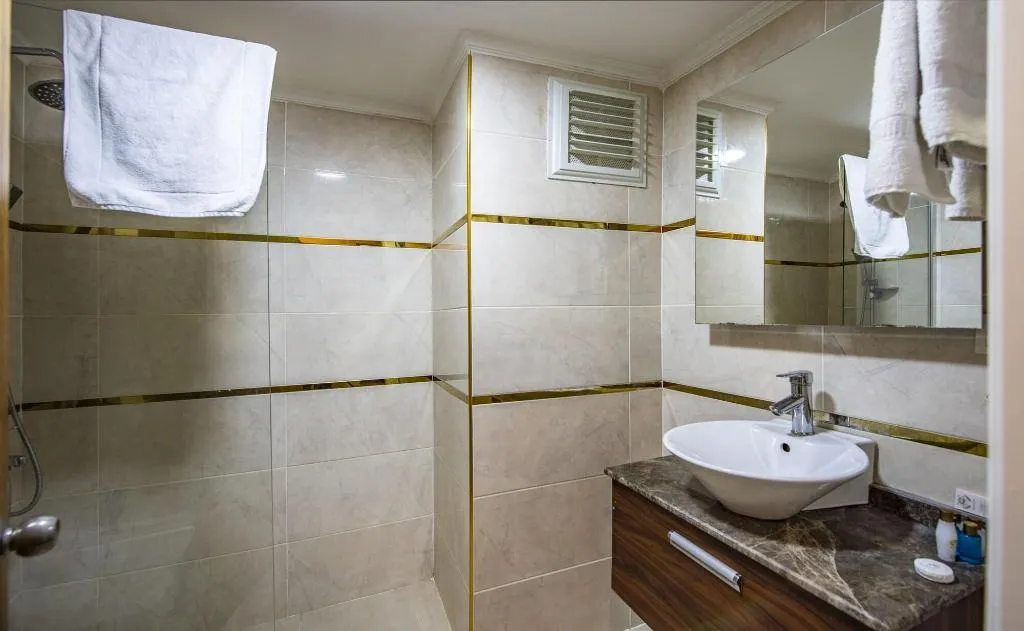 Room, Madi Otel Izmir, Izmir