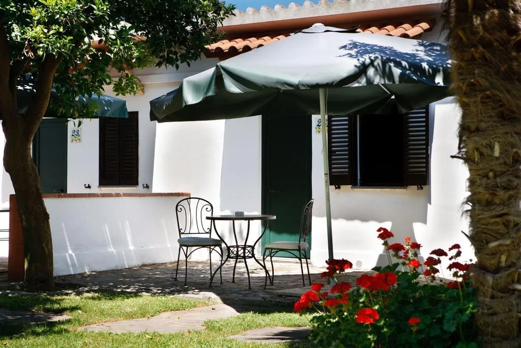 STUDIO STANDARD Room, Esperidi Resort, Naples