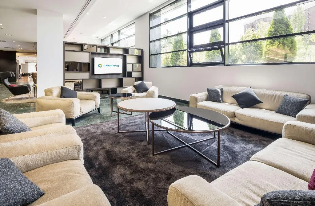 Lobby, Ilunion Pio XII, Madrid