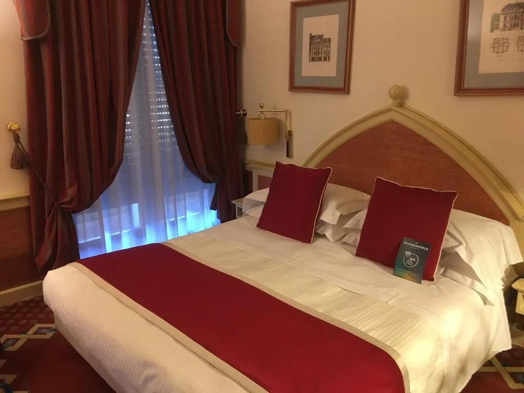 DOUBLE SUPERIOR Room, Hotel Milano Regency, Milan