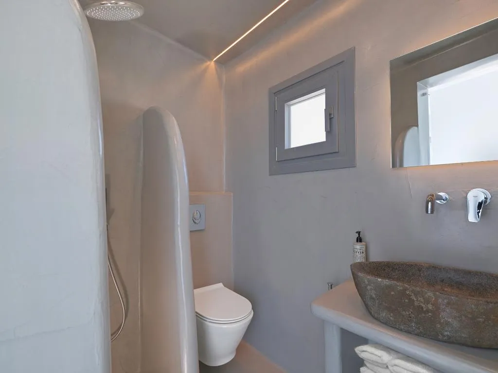 SUITE WITH JACUZZI WITH VIEWS Room, Tatakis Design Hotel, Fira, Santorini