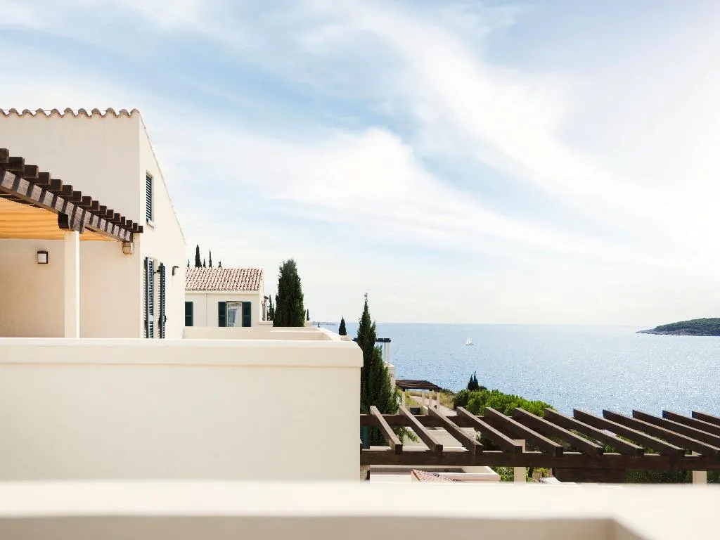 APARTMENT SEA VIEW TWO BEDROOMS Room, Sun Gardens Dubrovnik, Dubrovnik