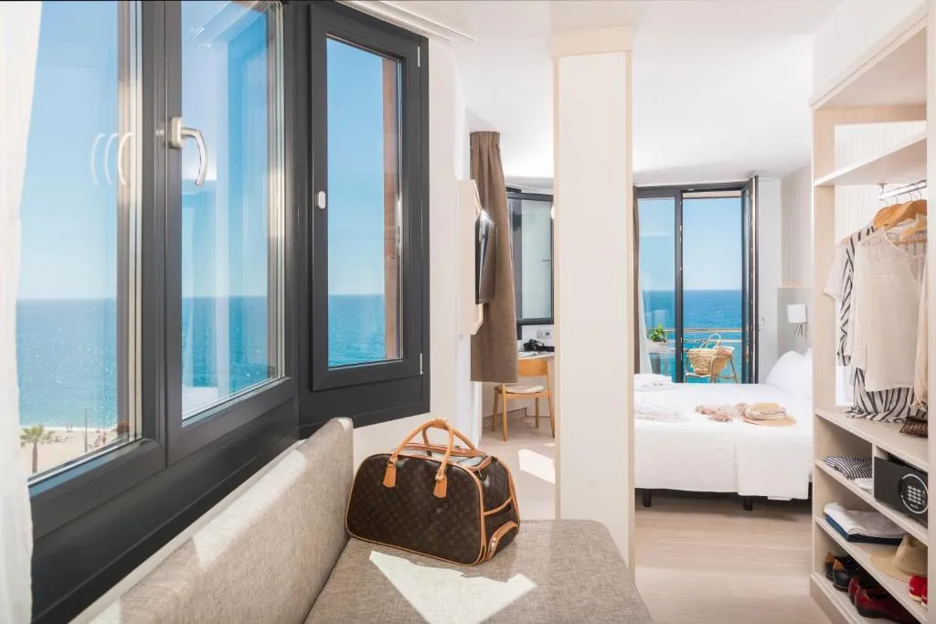 TRIPLE SEA VIEW Room, Hotel Marsol, Costa Brava