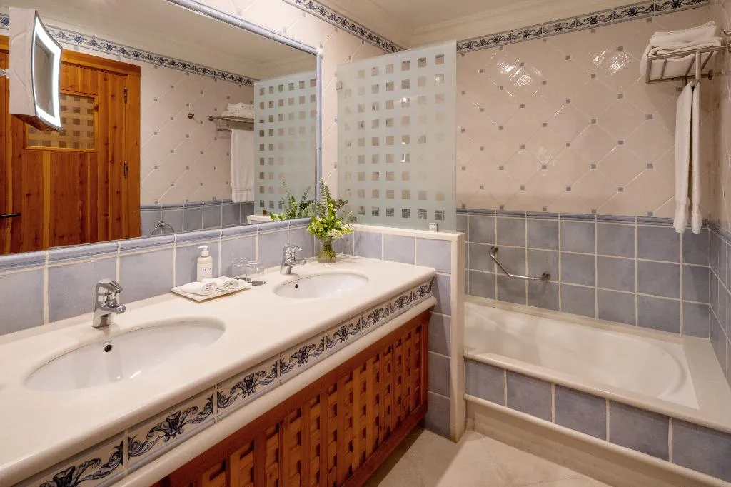 DOUBLE SUPERIOR SEA VIEW Room, Princesa Yaiza Suite Hotel Resort, Lanzarote
